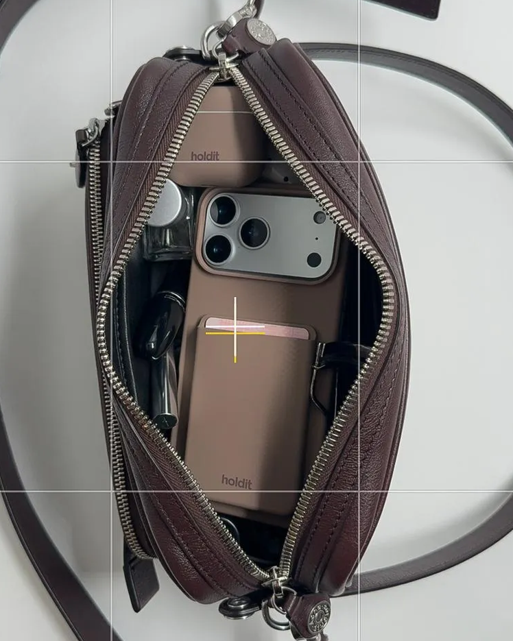 Stylish, Sustainable Tech Accessories for Every Vibe